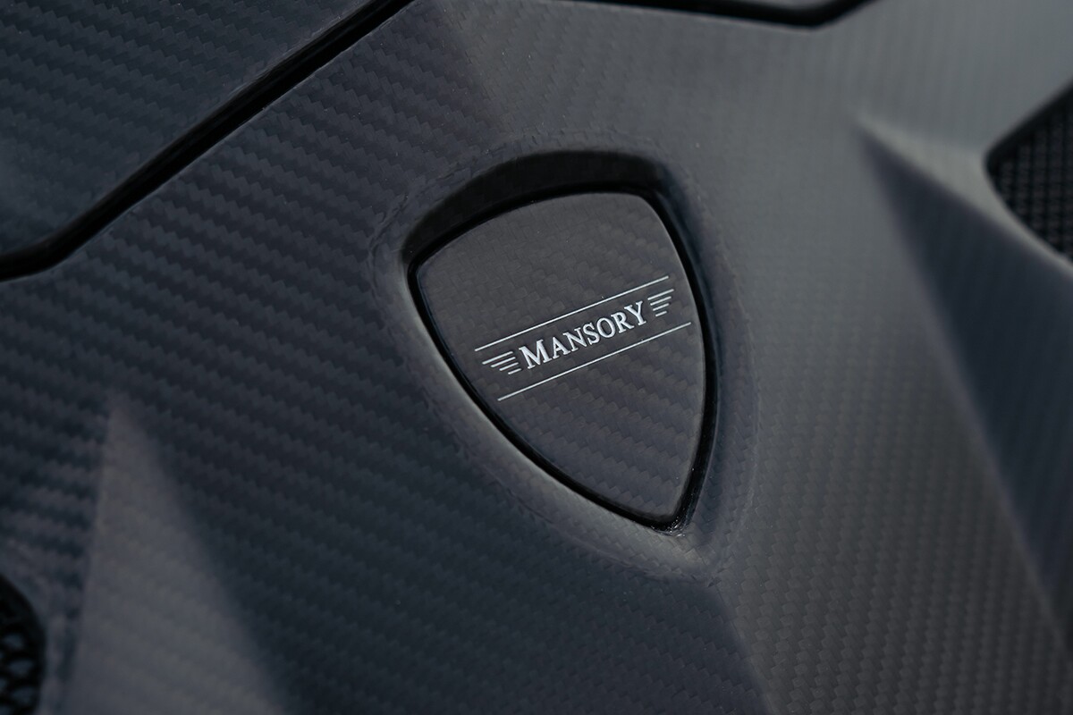 Установленный обвес Mansory Lamborghini Urus